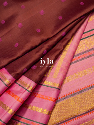 The chestnut Brown Timeless Legacy Weave Kanjeevaram