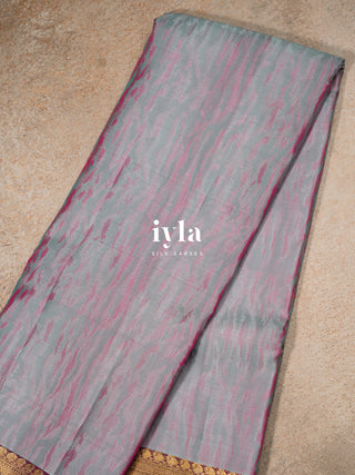 The Abstract Day Dream in Baby Blue + Ballet Pink
