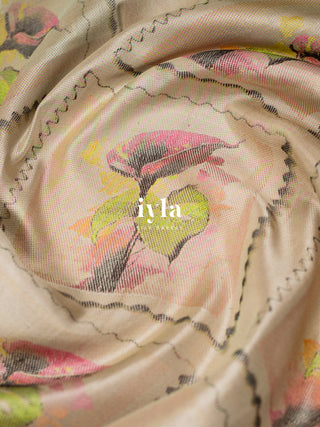 The Pearlescent Calla Lily Color-Burst Kanjeevaram