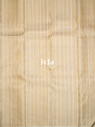 The Pearlescent Calla Lily Color-Burst Kanjeevaram