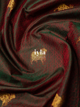 The Pichwai cows Kanjeevaram in Crimson Emerald Dual Tone