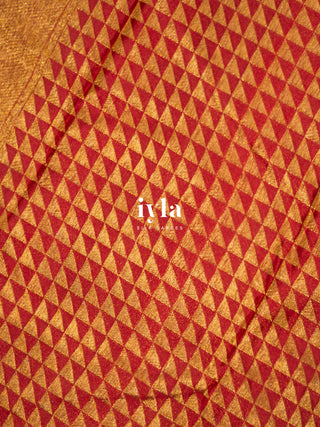 The Pichwai cows Kanjeevaram in Crimson Emerald Dual Tone