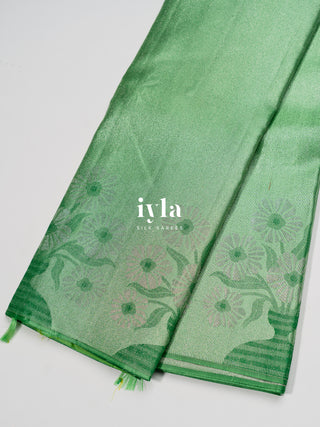 The Vase of Tranquil Daisies Kanjeevaram in Pistachio Green