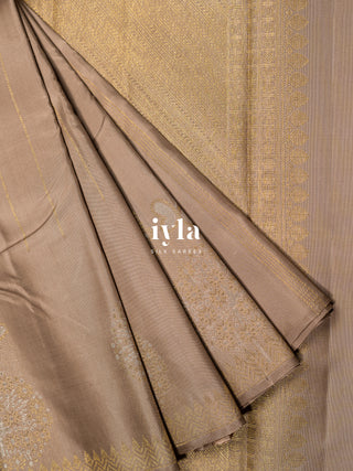 The Windswept Woodland Kanjeevaram in Champagne Beige
