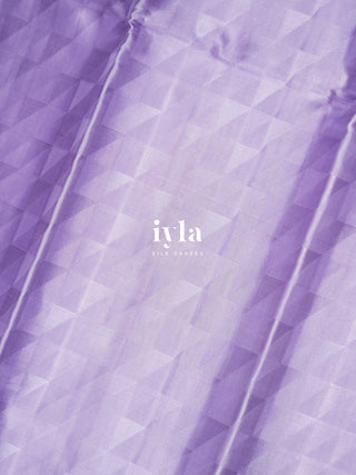 The Geometric Diamond in Lavender Pearl - Breeze Edit