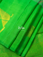 Load image into Gallery viewer, The Indian Sambar Deer Kanjeevaram in Kelly Green
