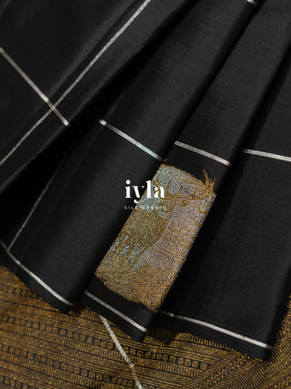 The Deer in the Moonlight Kanjeevaram in Black