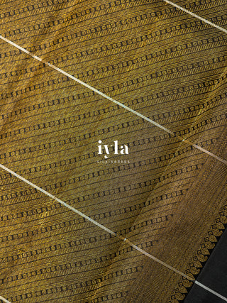 The Deer in the Moonlight Kanjeevaram in Black