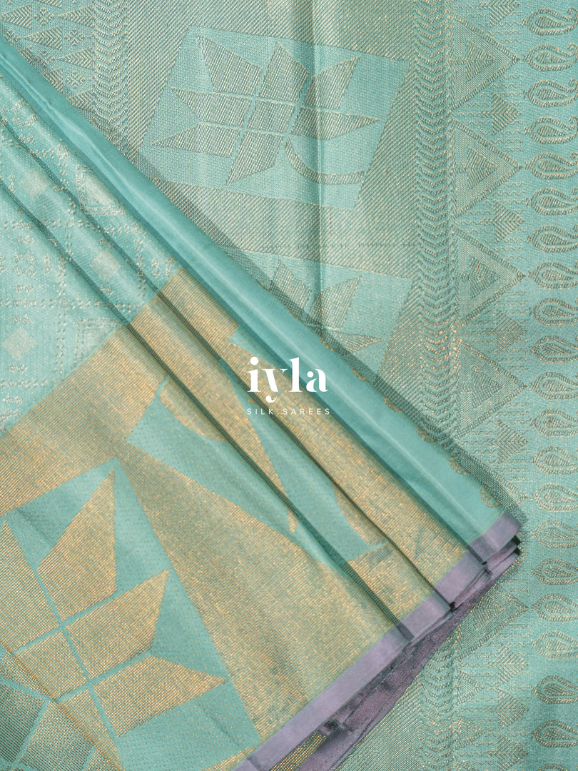 The Aqua Marine Diamond Glitter Kanjeevaram