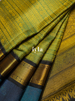 the Ocean Odyssey Kanjeevaram in Peridot Green 🌊