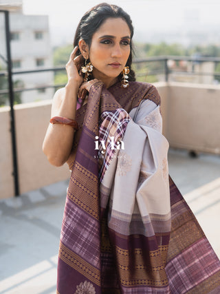 The Signature Madras Plaids x Dahlia Kanjeevaram