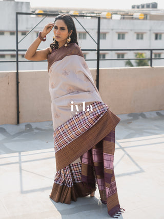 The Signature Madras Plaids x Dahlia Kanjeevaram