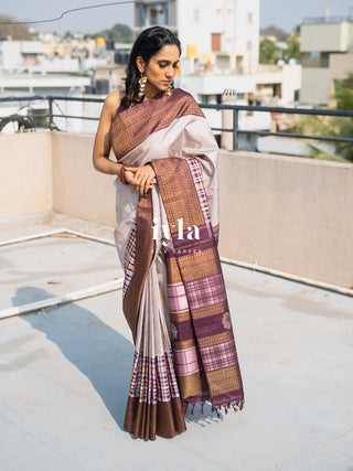 The Signature Madras Plaids x Dahlia Kanjeevaram