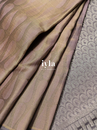 The Droplet Dream Weave Kanjeevaram in Dark Beige