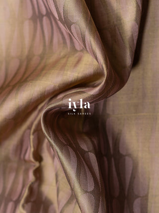 The Droplet Dream Weave Kanjeevaram in Dark Beige