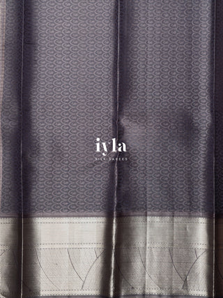 The Droplet Dream Weave Kanjeevaram in Dark Beige