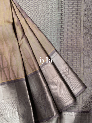 The Droplet Dream Weave Kanjeevaram in Dark Beige