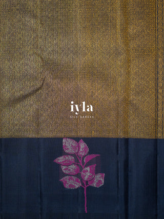 The Wild Elephant Oasis Kanjeevaram in Midnight Blue