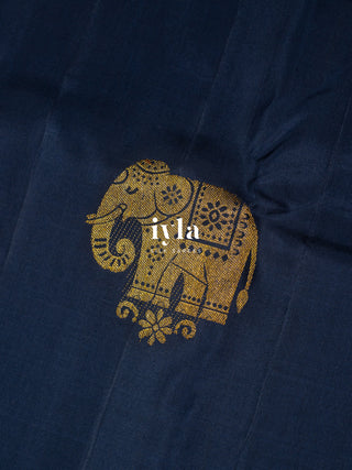The Wild Elephant Oasis Kanjeevaram in Midnight Blue