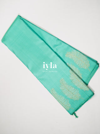 The Palm Foliage Kanjeevaram in Sea Foam Green