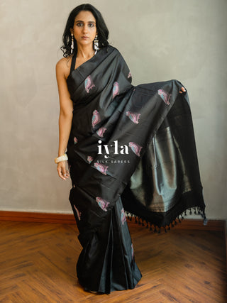 The Black Twilight Finch Kanjeevaram in Pure Silver