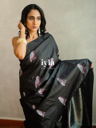 The Black Twilight Finch Kanjeevaram in Pure Silver