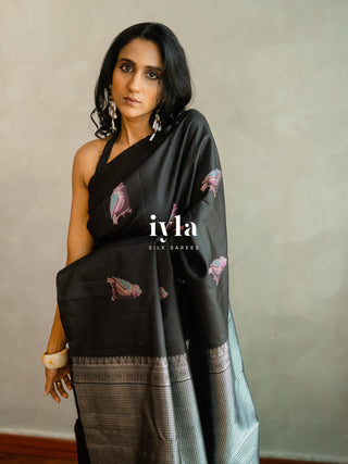 The Black Twilight Finch Kanjeevaram in Pure Silver