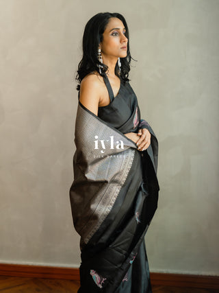 The Black Twilight Finch Kanjeevaram in Pure Silver