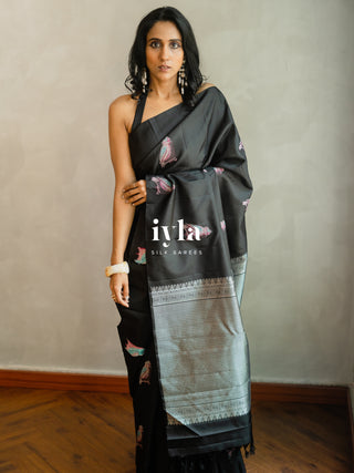 The Black Twilight Finch Kanjeevaram in Pure Silver
