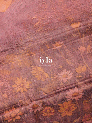 The Aura of Identity with Mountain Dreamscape Pallu