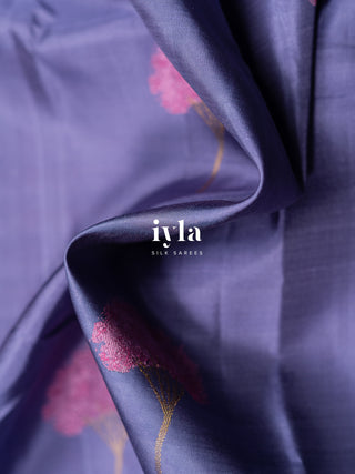 The Fluffy-Cloud Color Burst Kanjeevaram in Tropical Indigo