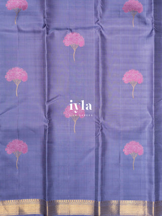 The Fluffy-Cloud Color Burst Kanjeevaram in Tropical Indigo