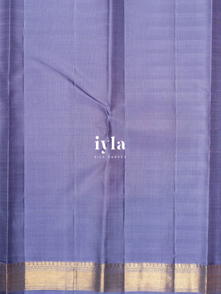 The Fluffy-Cloud Color Burst Kanjeevaram in Tropical Indigo