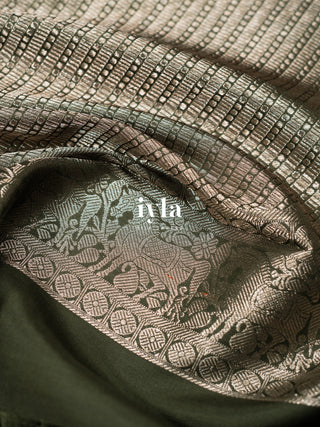 The Woodland Pine Green Lotus Weave Kanjeevaram