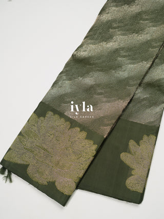 The Woodland Pine Green Lotus Weave Kanjeevaram