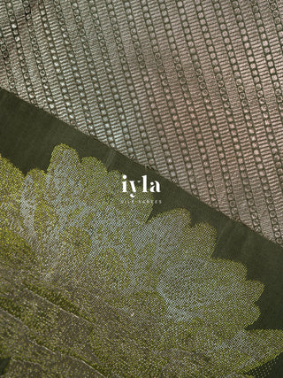 The Woodland Pine Green Lotus Weave Kanjeevaram