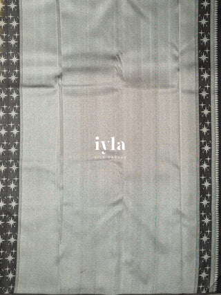 The Wizarding World Kanjeevaram - Loyal Edition