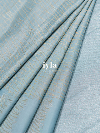 The Hand Drawn Checks Kanjeevaram in Icy Blue