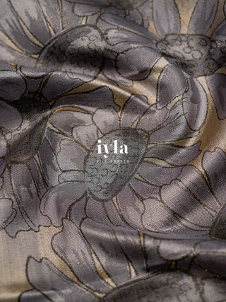 The Hand Drawn Sunflowers on Gold Kanjeevaram