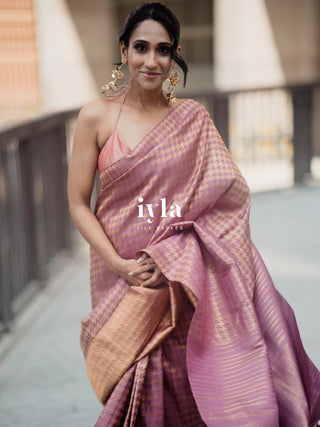 The Signature Houndstooth Kanjeevaram Silk Saree