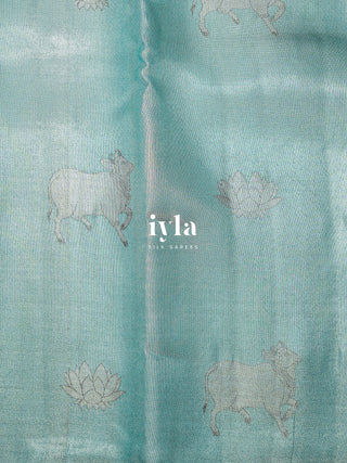 The Pichwai Painting Inspired Holy cows Kanjeevaram