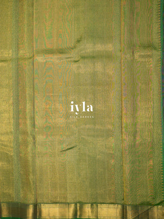 The Divine Drape of Radha Krishna Kanjeevaram