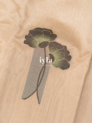 The Champagne Pearl Carnation Dream Kanjeevaram