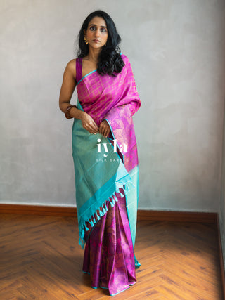 The Barbie core Enchanted Wild Lily Kanjeevaram