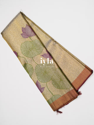 The Lotus Weave Enchantment Kanjeevaram Dipped in Gold
