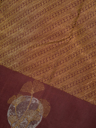The Walnut Brown Quiver Moon Kanjeevaram