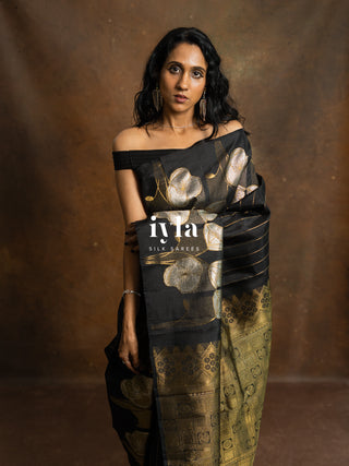 The Moonlit Lily Kanjeevaram in Black