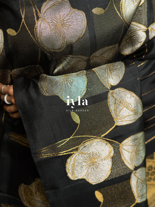 The Moonlit Lily Kanjeevaram in Black