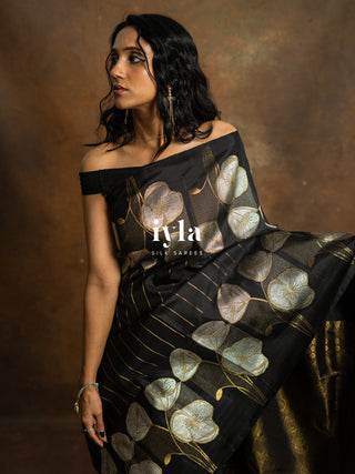The Moonlit Lily Kanjeevaram in Black