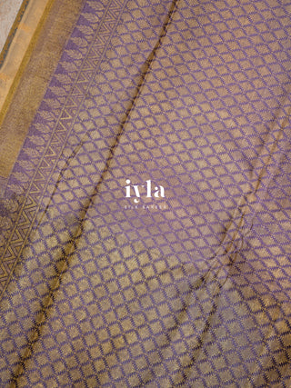 The Peacock Perch Pretty Kanjeevaram in Dual Tone Bisque